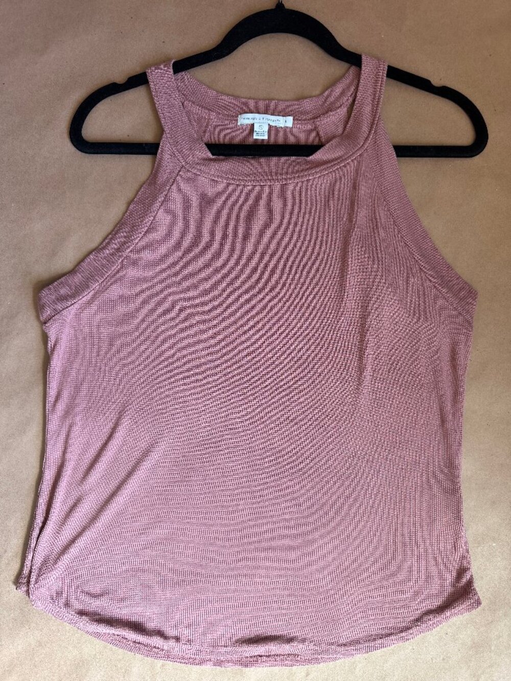 Threads 4 Thought Dusty Rose High Neck Ribbed Tank Top Large
